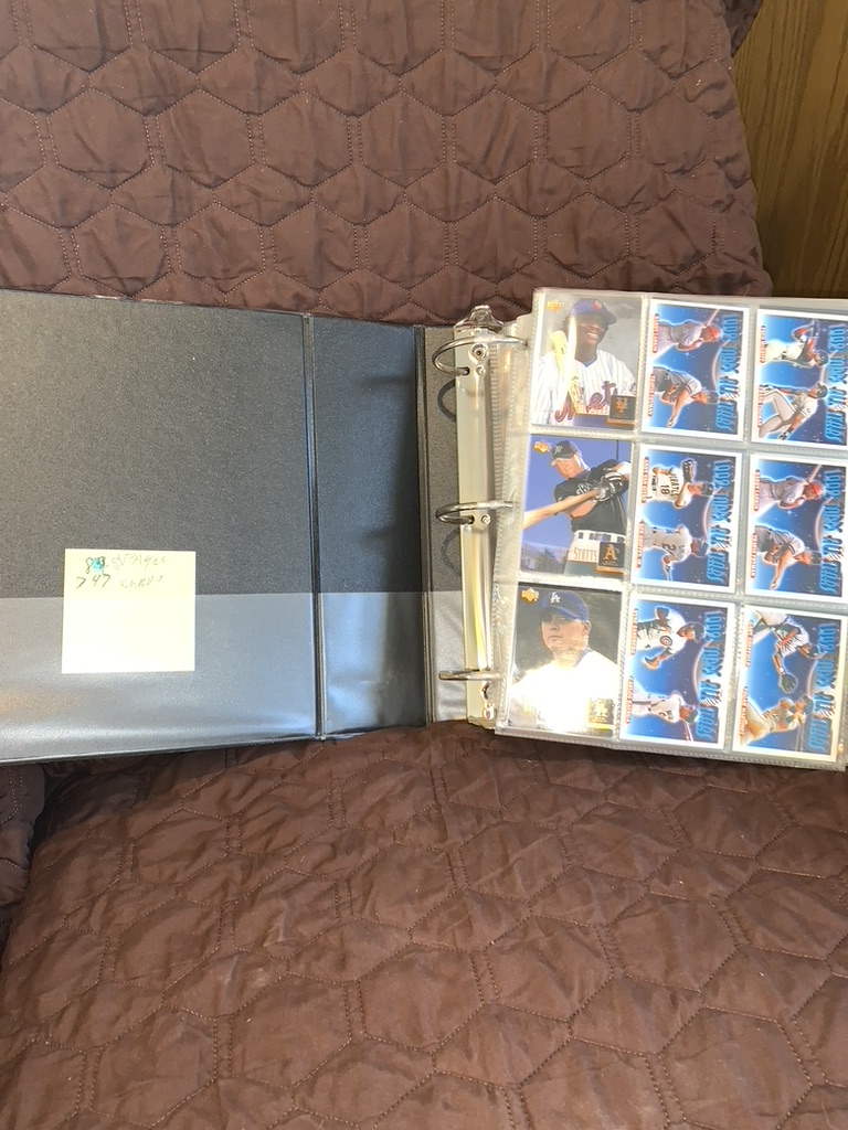 Massive Sports Card Collection – Approx. 5,000 Cards - Image 7