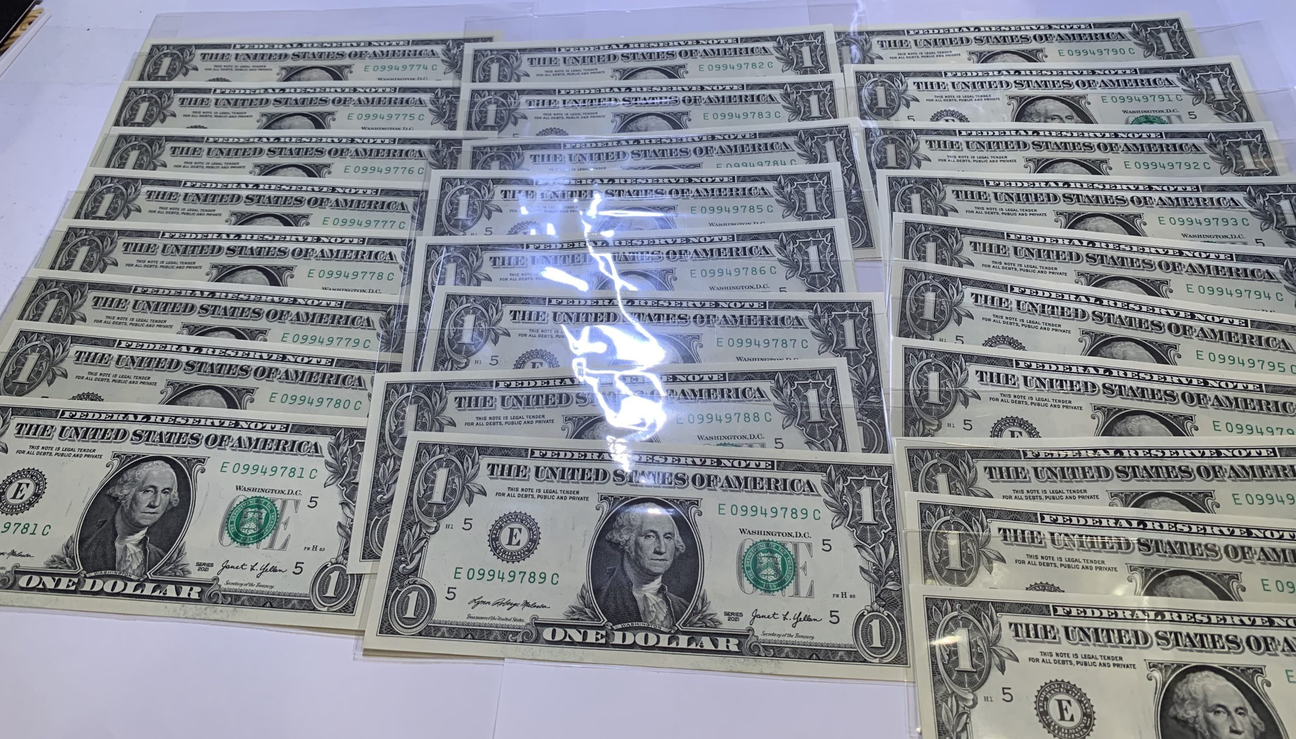 Vintage U.S. Paper Currency Collection – $1, $2, $5 & $20 Dollar Bills (Multiple Series) - Image 11
